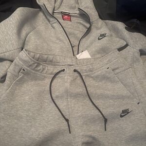 Nike Heather Gray Tracksuit